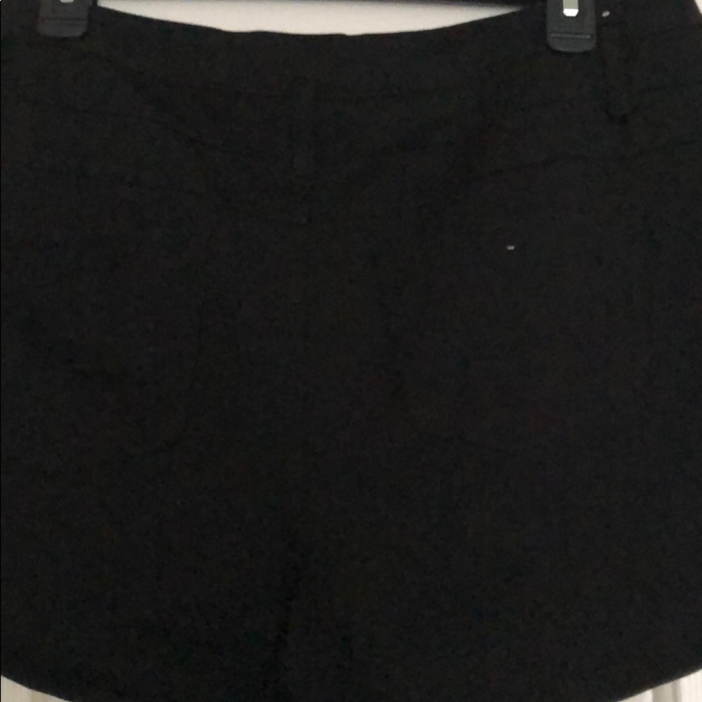Shorts - Picture 4 of 4